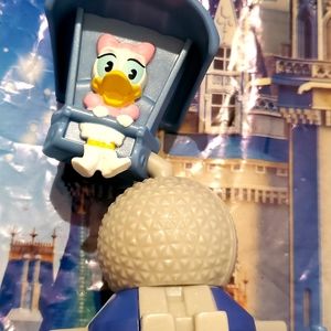 Disney EPCOT BALL SOARIN  daisy duck mcdonalds toy
